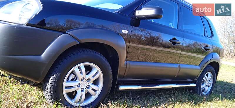 Позашляховик / Кросовер Hyundai Tucson 2007 в Білогір'ї