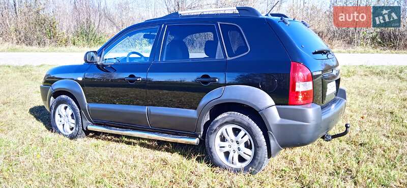 Позашляховик / Кросовер Hyundai Tucson 2007 в Білогір'ї