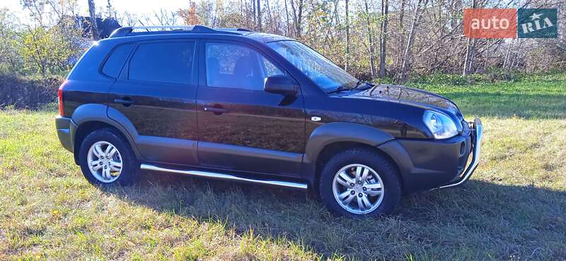 Позашляховик / Кросовер Hyundai Tucson 2007 в Білогір'ї