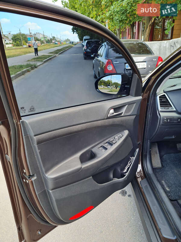 Внедорожник / Кроссовер Hyundai Tucson 2017 в Харькове