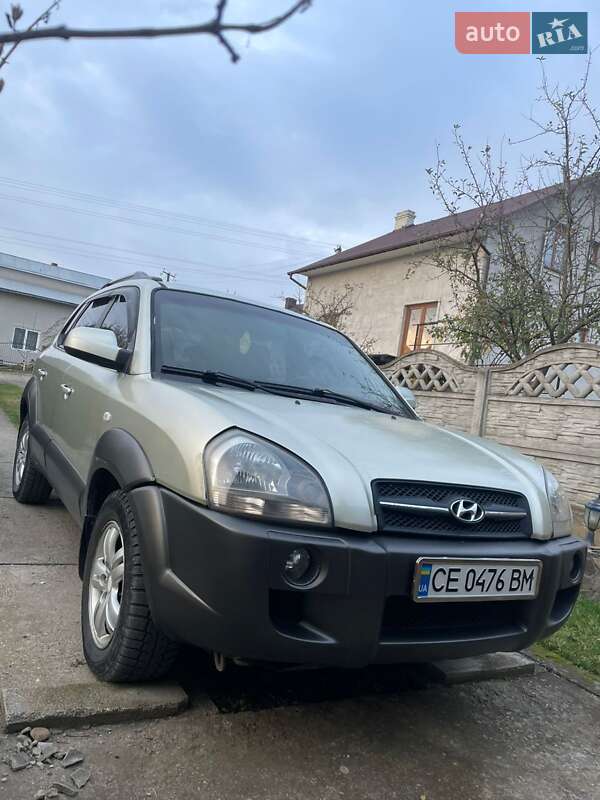Купе Hyundai Tucson 2007 в Черновцах