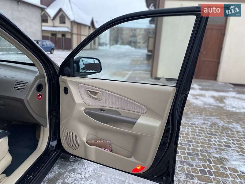 Позашляховик / Кросовер Hyundai Tucson 2006 в Тернополі