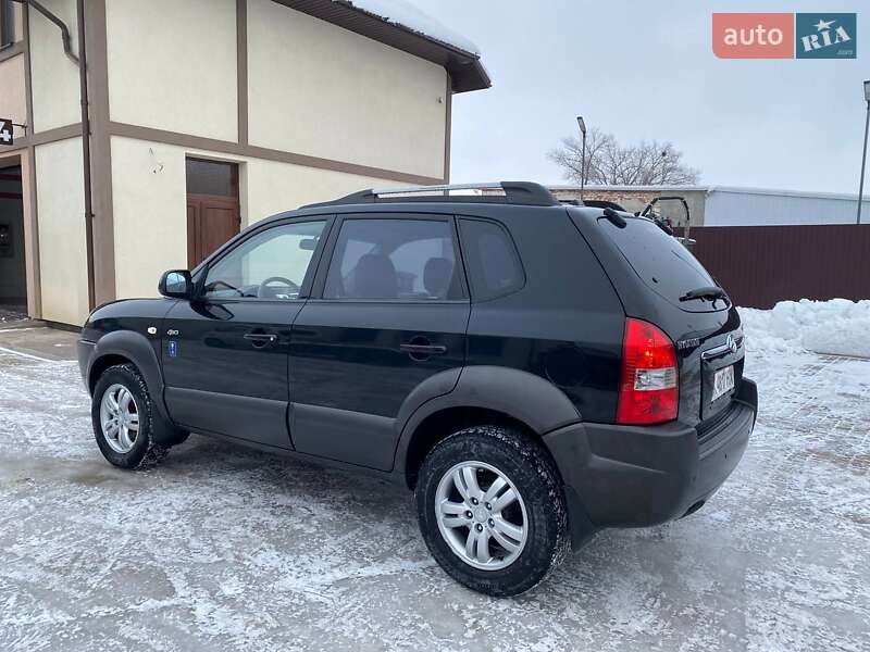 Позашляховик / Кросовер Hyundai Tucson 2006 в Тернополі
