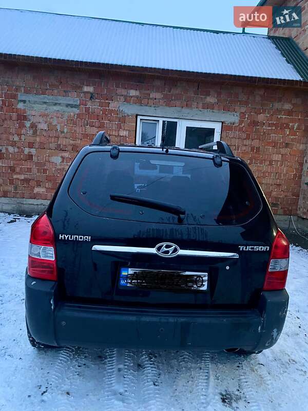 Внедорожник / Кроссовер Hyundai Tucson 2008 в Черновцах фото 9 Внедорожник / Кроссовер Hyundai Tucson 2008 в Черновцах