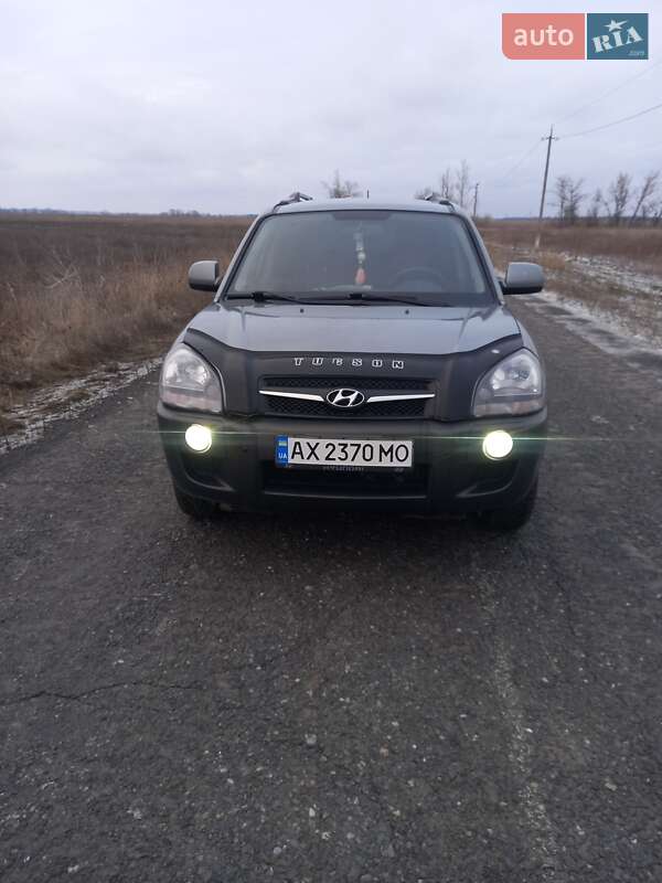 Позашляховик / Кросовер Hyundai Tucson 2011 в Балаклії