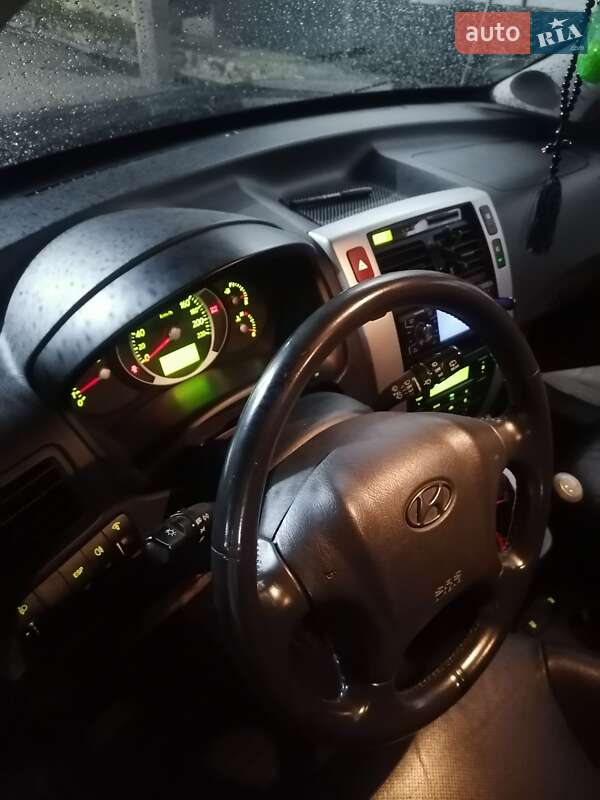 Позашляховик / Кросовер Hyundai Tucson 2006 в Тернополі