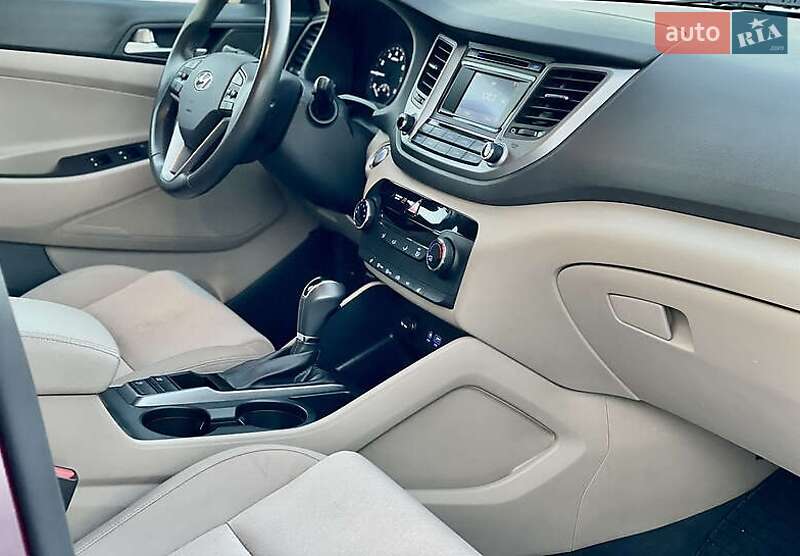 Внедорожник / Кроссовер Hyundai Tucson 2017 в Ивано-Франковске