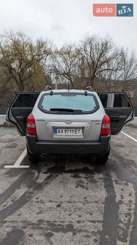 Позашляховик / Кросовер Hyundai Tucson 2006 в Вінниці