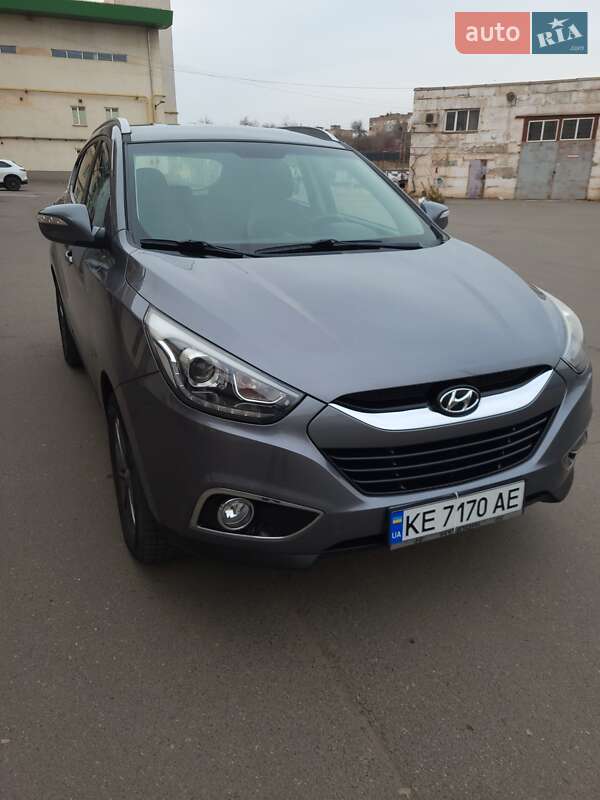 Внедорожник / Кроссовер Hyundai Tucson 2015 в Кривом Роге фото 18 Внедорожник / Кроссовер Hyundai Tucson 2015 в Кривом Роге