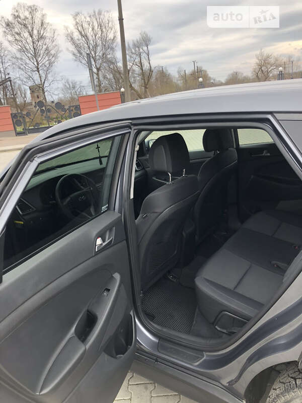 Позашляховик / Кросовер Hyundai Tucson 2017 в Дрогобичі фото 25 Позашляховик / Кросовер Hyundai Tucson 2017 в Дрогобичі