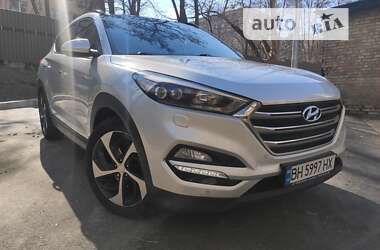 Позашляховик / Кросовер Hyundai Tucson 2017 в Києві