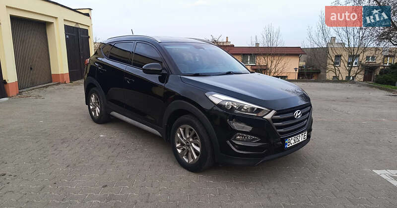 Позашляховик / Кросовер Hyundai Tucson 2017 в Львові