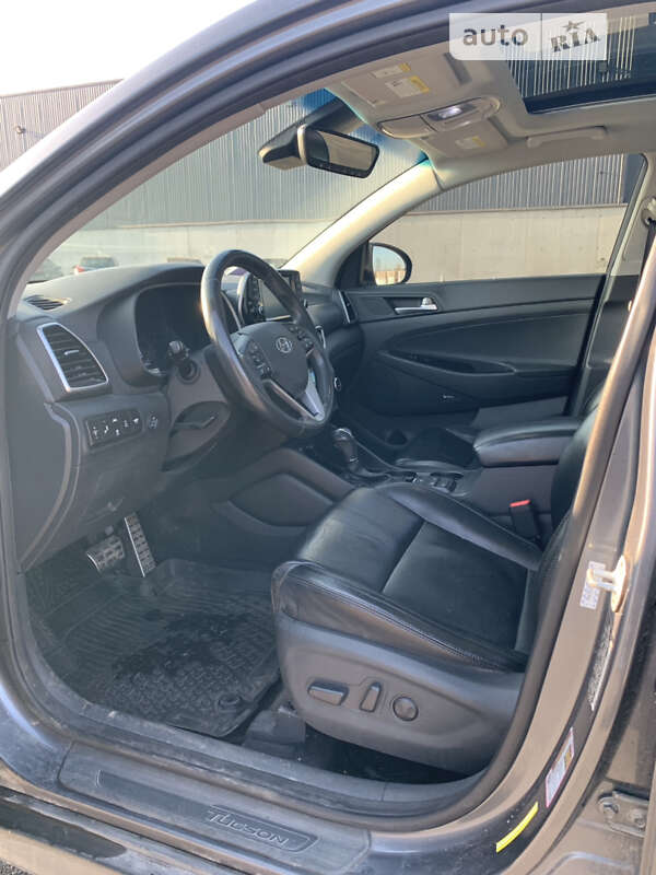 Внедорожник / Кроссовер Hyundai Tucson 2019 в Киеве фото 11 Внедорожник / Кроссовер Hyundai Tucson 2019 в Киеве