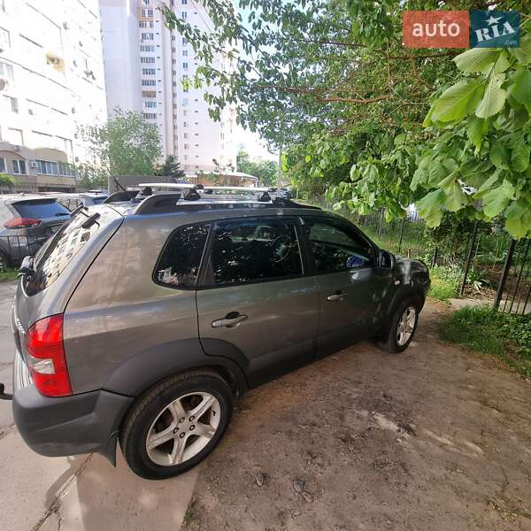 Внедорожник / Кроссовер Hyundai Tucson 2011 в Одессе фото 7 Внедорожник / Кроссовер Hyundai Tucson 2011 в Одессе