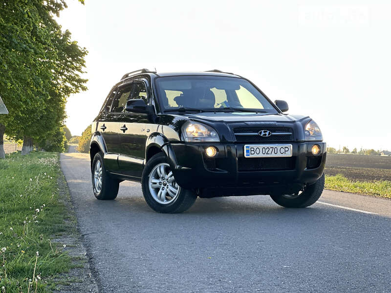 Внедорожник / Кроссовер Hyundai Tucson 2006 в Теофиполе