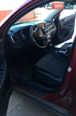 Внедорожник / Кроссовер Hyundai Tucson 2021 в Остроге