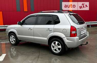 Внедорожник / Кроссовер Hyundai Tucson 2006 в Киеве