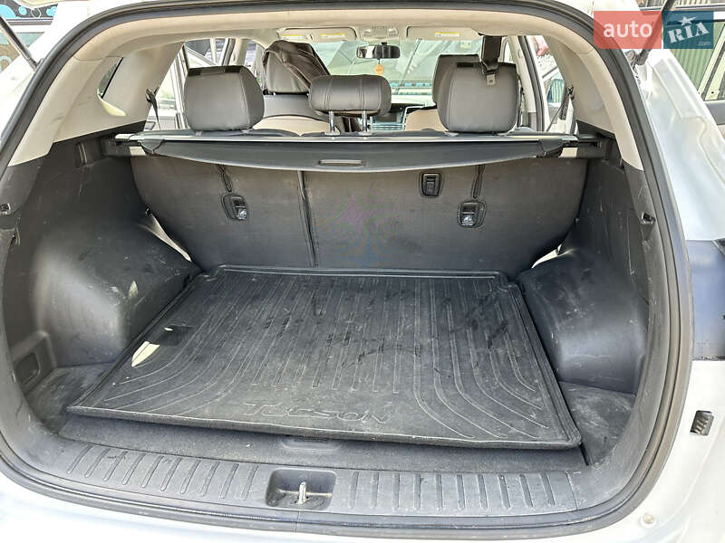 Позашляховик / Кросовер Hyundai Tucson 2017 в Івано-Франківську