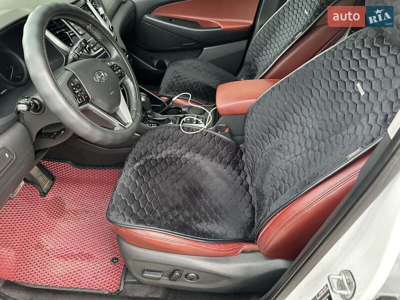 Внедорожник / Кроссовер Hyundai Tucson 2017 в Ахтырке