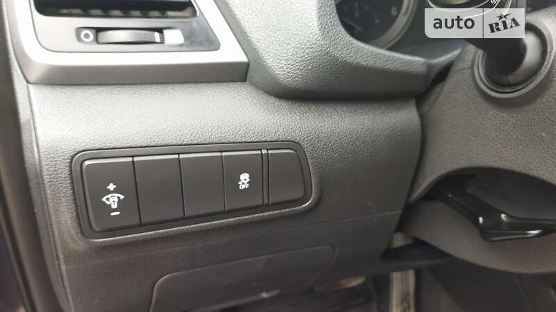 Внедорожник / Кроссовер Hyundai Tucson 2016 в Староконстантинове фото 32 Внедорожник / Кроссовер Hyundai Tucson 2016 в Староконстантинове