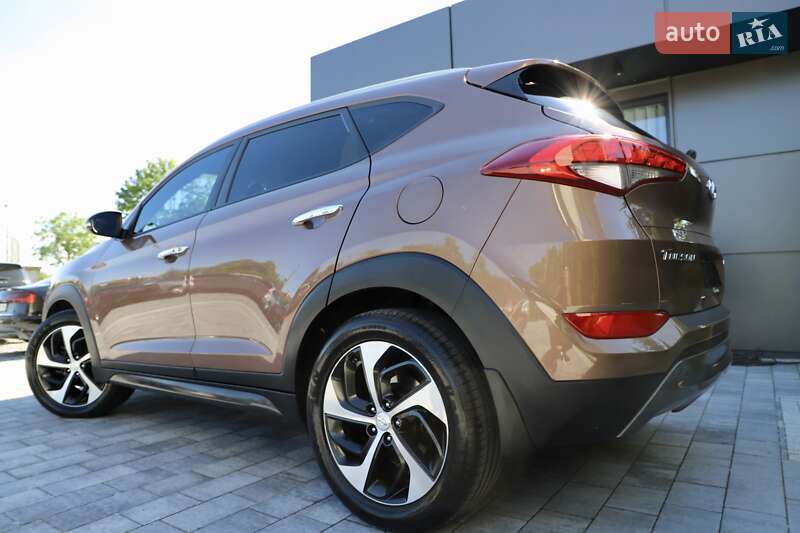 Позашляховик / Кросовер Hyundai Tucson 2016 в Дрогобичі