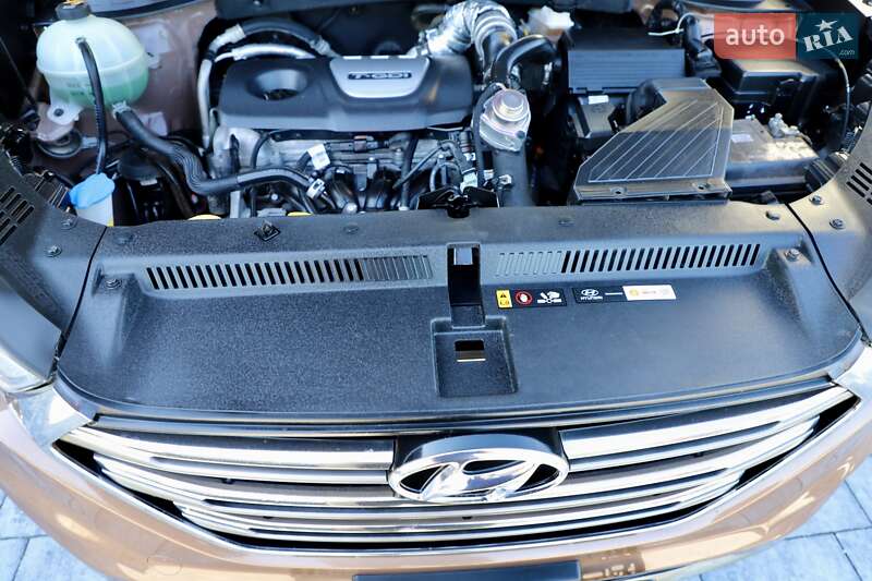 Позашляховик / Кросовер Hyundai Tucson 2016 в Дрогобичі
