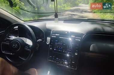 Внедорожник / Кроссовер Hyundai Tucson 2021 в 