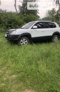 Позашляховик / Кросовер Hyundai Tucson 2011 в Києві