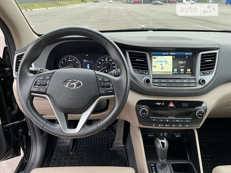 Внедорожник / Кроссовер Hyundai Tucson 2017 в Ровно