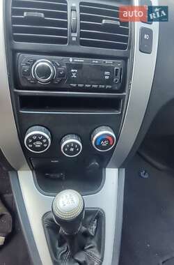 Внедорожник / Кроссовер Hyundai Tucson 2006 в Днепре