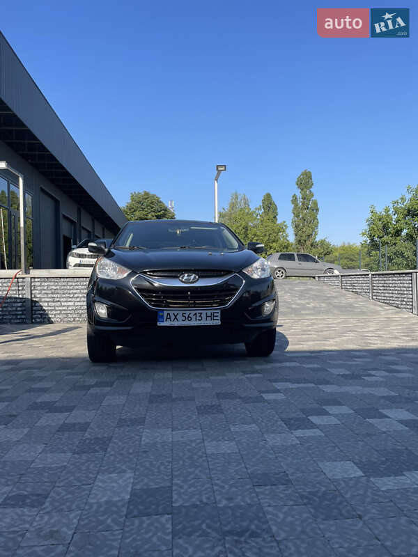 Внедорожник / Кроссовер Hyundai Tucson 2012 в Харькове