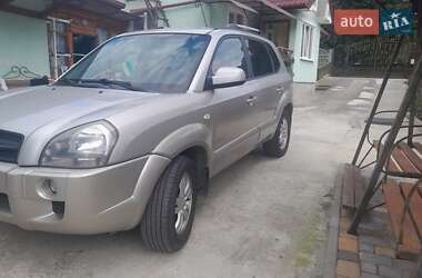 Внедорожник / Кроссовер Hyundai Tucson 2006 в Стебнику