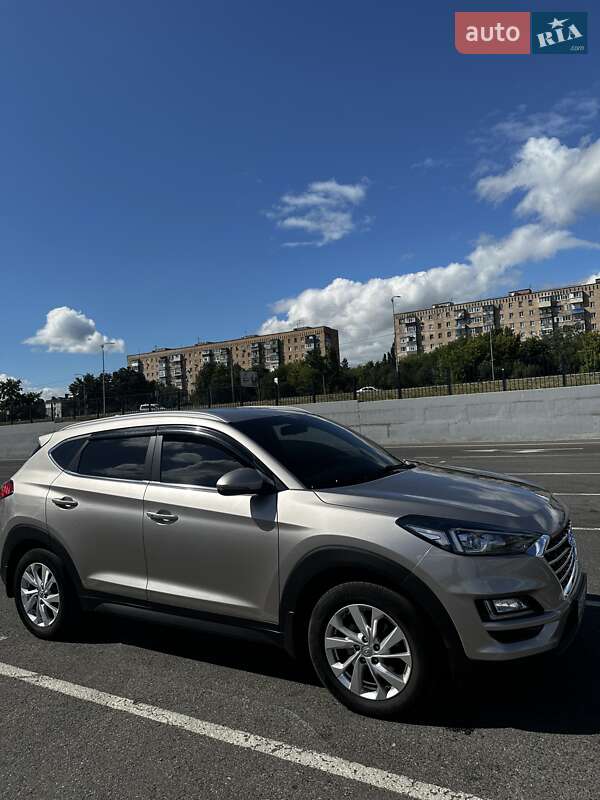 Внедорожник / Кроссовер Hyundai Tucson 2019 в Полтаве