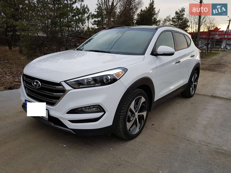 Позашляховик / Кросовер Hyundai Tucson 2015 в Дніпрі