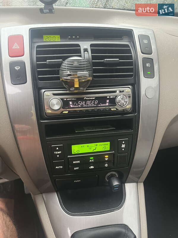 Позашляховик / Кросовер Hyundai Tucson 2005 в Львові