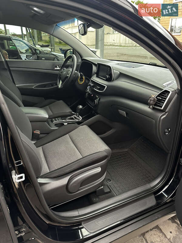 Внедорожник / Кроссовер Hyundai Tucson 2019 в Полтаве