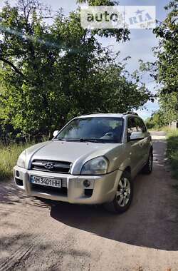 Позашляховик / Кросовер Hyundai Tucson 2004 в Житомирі