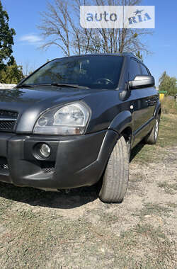 Позашляховик / Кросовер Hyundai Tucson 2008 в Зміїві