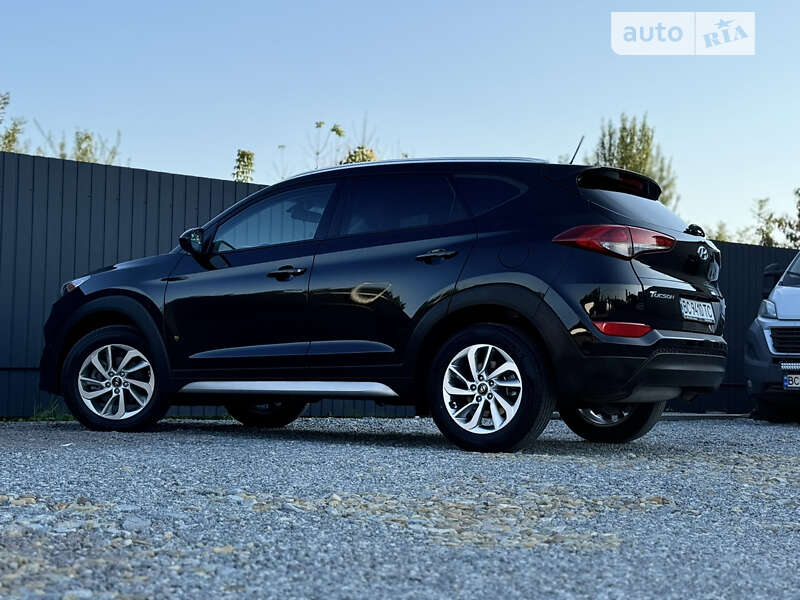 Позашляховик / Кросовер Hyundai Tucson 2016 в Самборі