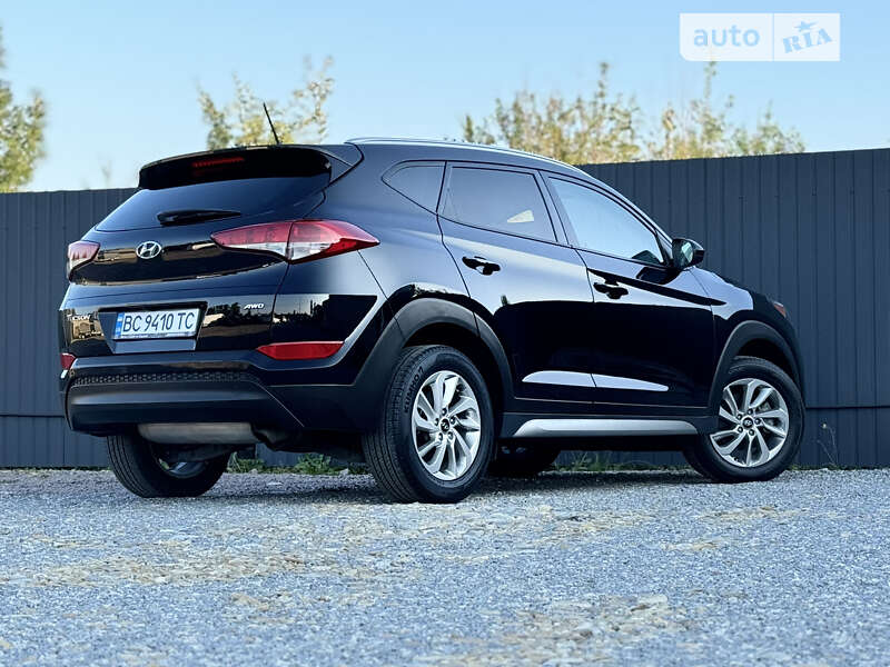 Позашляховик / Кросовер Hyundai Tucson 2016 в Самборі