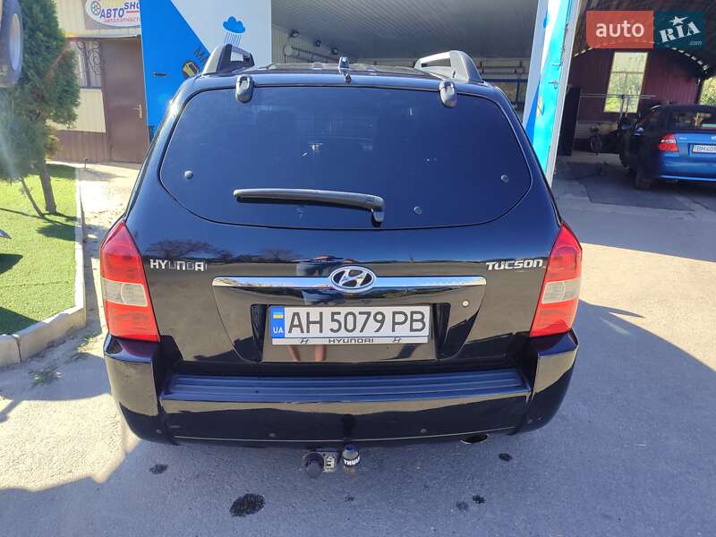 Позашляховик / Кросовер Hyundai Tucson 2005 в Добропіллі фото 2 Позашляховик / Кросовер Hyundai Tucson 2005 в Добропіллі