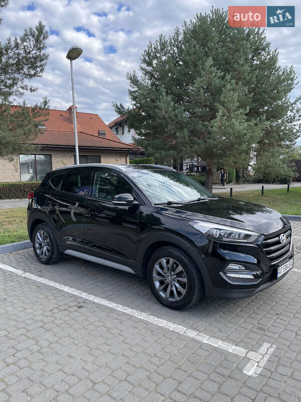 Позашляховик / Кросовер Hyundai Tucson 2017 в Івано-Франківську