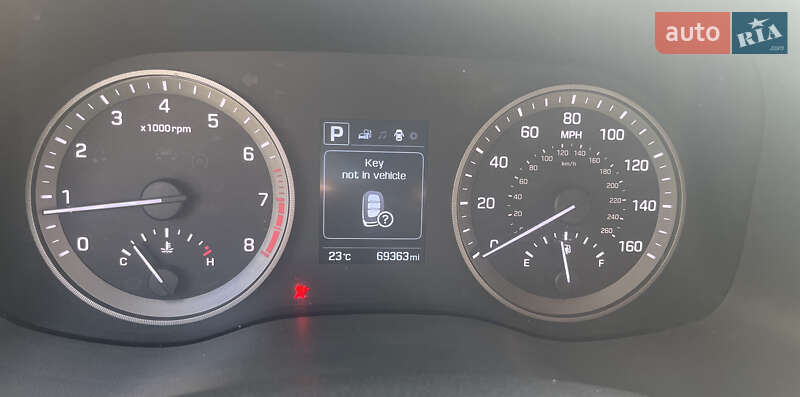 Позашляховик / Кросовер Hyundai Tucson 2017 в Олександрівці фото 7 Позашляховик / Кросовер Hyundai Tucson 2017 в Олександрівці