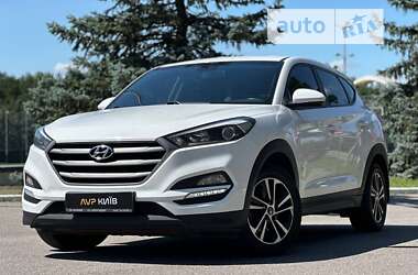 Позашляховик / Кросовер Hyundai Tucson 2017 в Києві