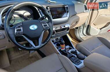 Внедорожник / Кроссовер Hyundai Tucson 2016 в Ужгороде