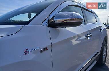 Внедорожник / Кроссовер Hyundai Tucson 2016 в Ужгороде