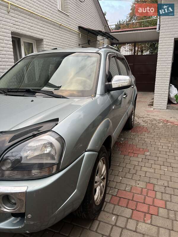 Позашляховик / Кросовер Hyundai Tucson 2006 в Одесі