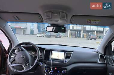 Позашляховик / Кросовер Hyundai Tucson 2018 в 