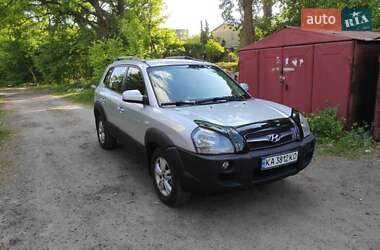 Позашляховик / Кросовер Hyundai Tucson 2010 в Києві