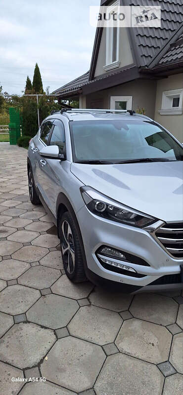 Позашляховик / Кросовер Hyundai Tucson 2016 в Кременчуці